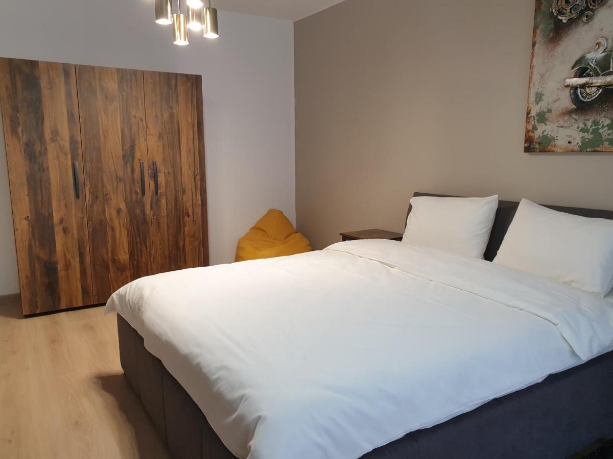 Qualis Apartament2 Διαμέρισμα Μπρασόβ Εξωτερικό φωτογραφία